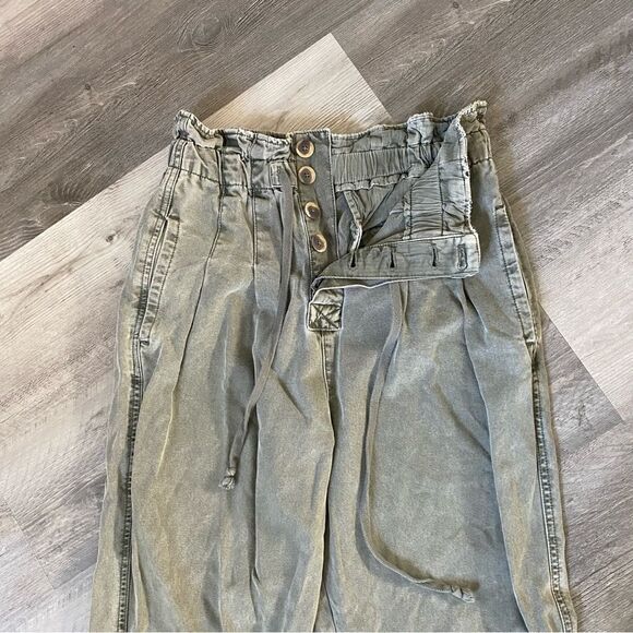 Free People High Rise Paper Bag Pants Pleated Waist Trouser Olive - Picture 4 of 12